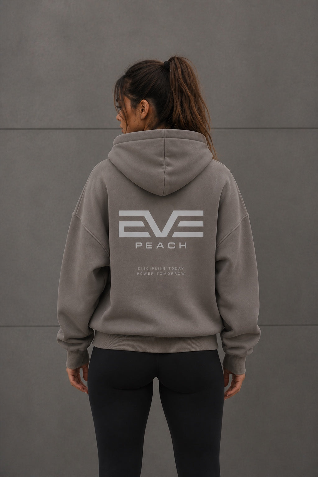 EVE CoreOversize Hoodie — Off-Duty Structure