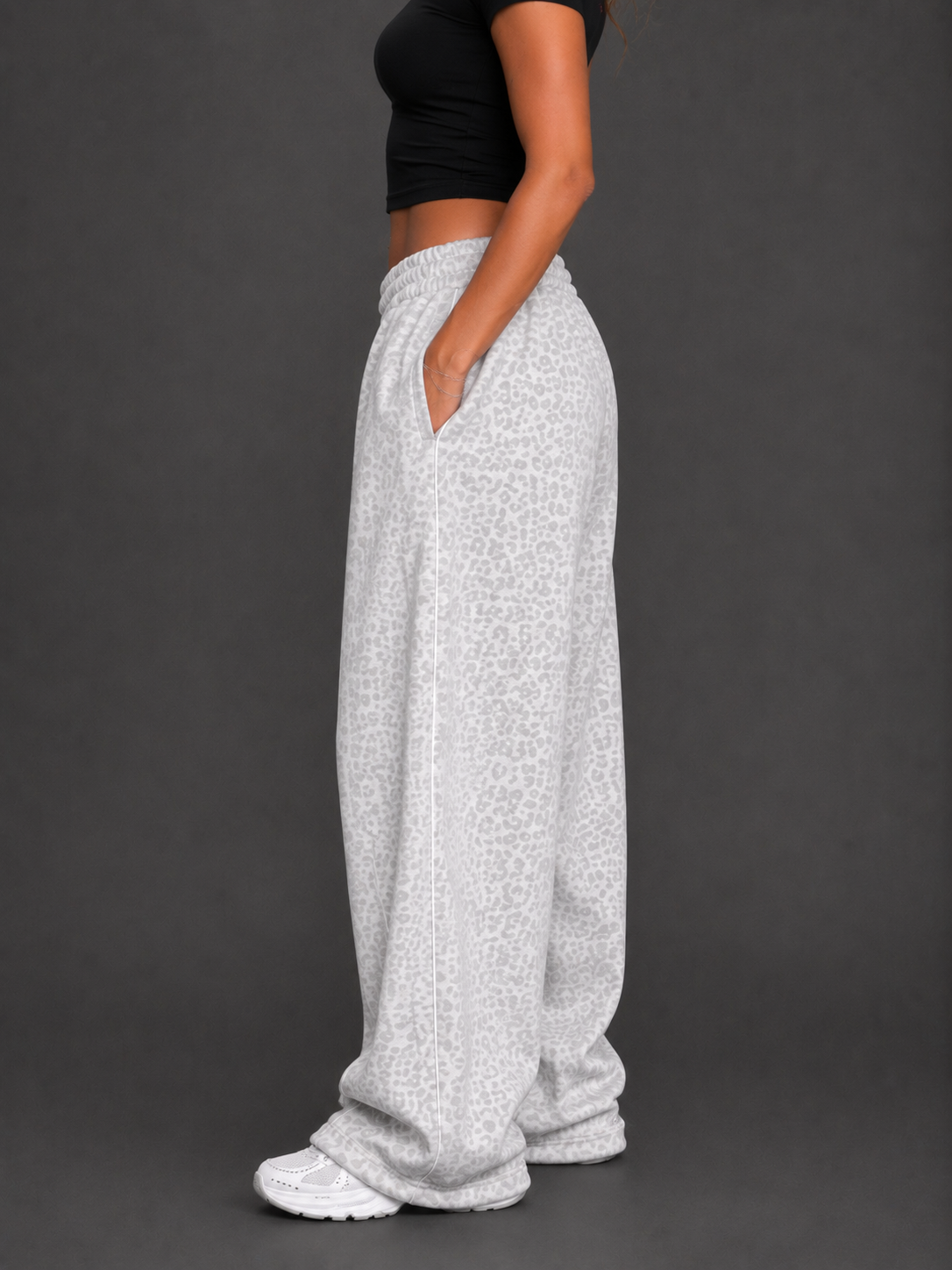 EVE FlowMotion Leopard Wide Leg Pants