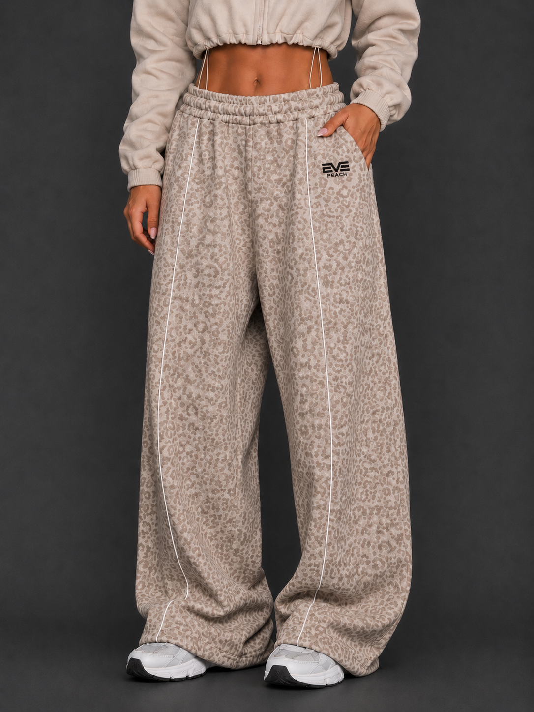 EVE FlowMotion Leopard Wide Leg Pants